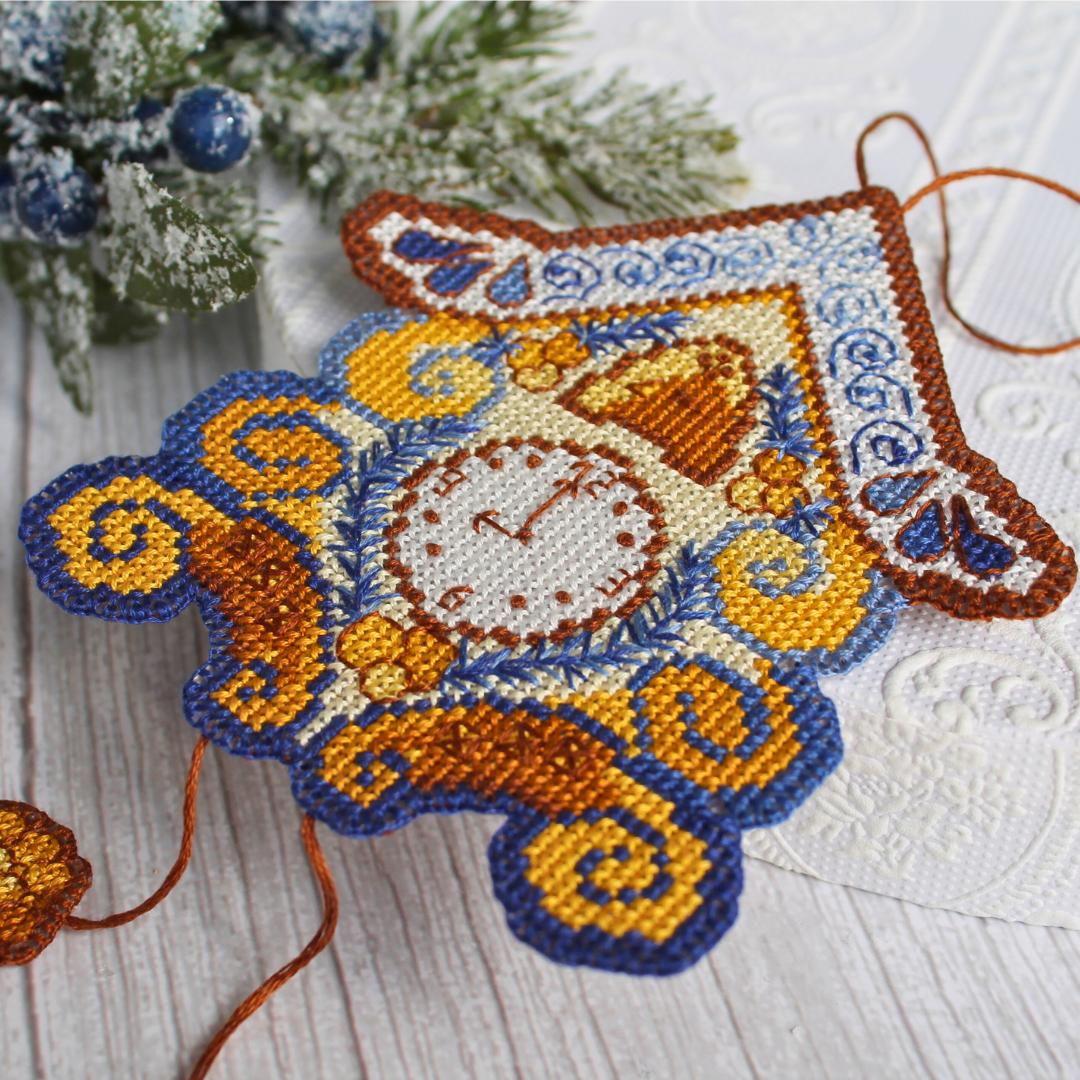 Holiday stitched ornament